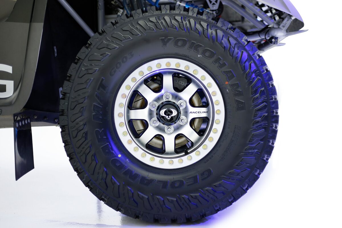 Raceline RT260 Avenger Beadlock 17x9 thumbnail 2