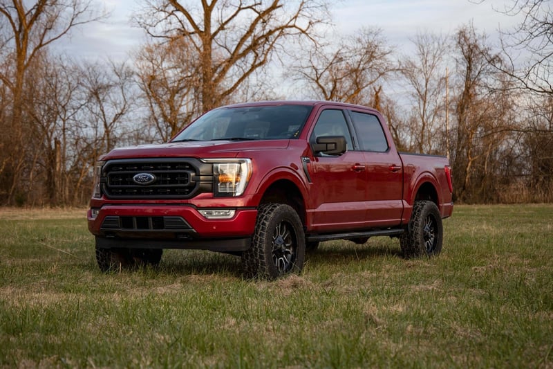 Rough Country 3.25 in. Lift Kit — F-150 thumbnail 2
