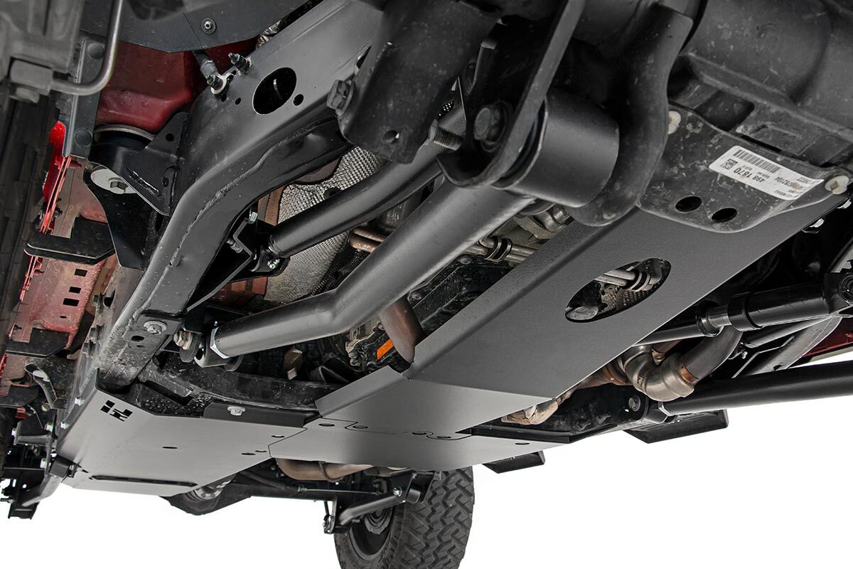 Rough Country Gas Tank Skid Plate — Jeep JL thumbnail 2